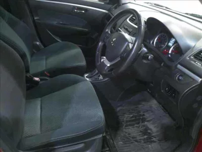 Suzuki SWIFT  с аукциона в Японии