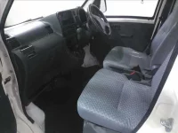 Daihatsu HIJET VAN лот № 4531 оценка 3.5  с аукциона в Японии 2