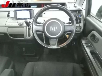 Honda STEP WAGON  с аукциона в Японии