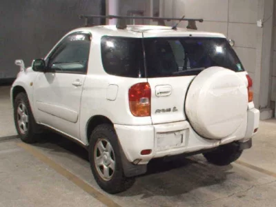 Toyota RAV4  с аукциона в Японии