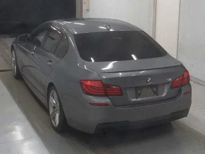 BMW 5-Series  с аукциона в Японии