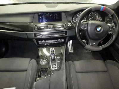 BMW 5-Series  с аукциона в Японии