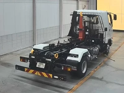 Mitsubishi FUSO FIGHTER