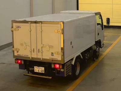 Isuzu ELF  с аукциона в Японии