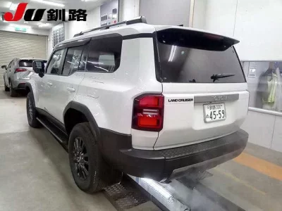 Toyota LAND CRUISER  с аукциона в Японии