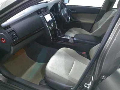 Toyota MARK X  с аукциона в Японии