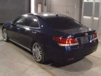 Toyota CROWN лот № 66 оценка 3.5  с аукциона в Японии 1