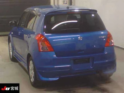 Suzuki SWIFT  с аукциона в Японии