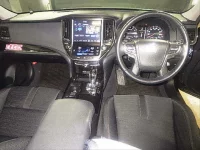 Toyota CROWN лот № 73 оценка 3.5  с аукциона в Японии 2