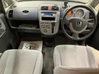 Honda LIFE лот № 3037 оценка 3  с аукциона в Японии 4