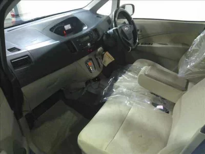 Daihatsu MOVE  с аукциона в Японии