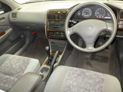 Toyota CARINA  с аукциона в Японии
