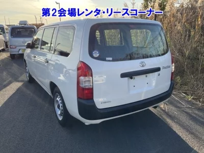 Toyota PROBOX  с аукциона в Японии