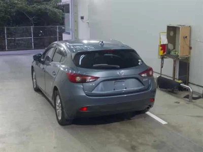 Mazda AXELA  с аукциона в Японии