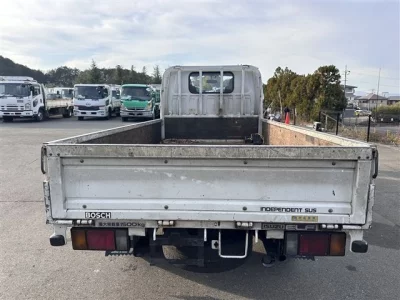 Isuzu ELF  с аукциона в Японии