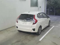 Honda FIT лот № 1046 оценка R  с аукциона в Японии 4