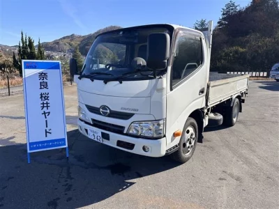 Hino DUTRO  с аукциона в Японии