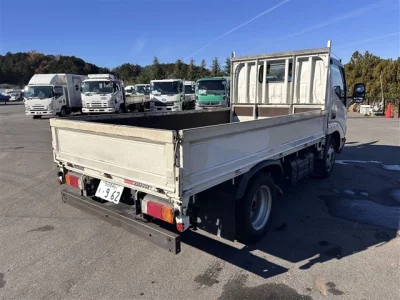 Hino DUTRO  с аукциона в Японии