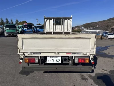 Hino DUTRO  с аукциона в Японии