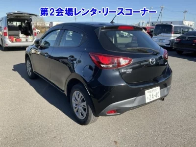 Mazda DEMIO  с аукциона в Японии