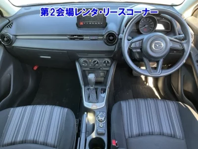 Mazda DEMIO  с аукциона в Японии