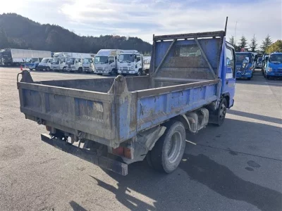 Mazda TITAN  с аукциона в Японии