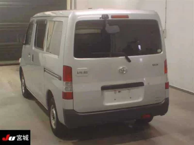 Toyota LITE ACE VAN  с аукциона в Японии