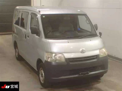 Toyota LITE ACE VAN  с аукциона в Японии