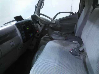 Toyota DYNA  с аукциона в Японии