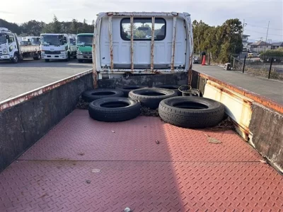 Isuzu ELF  с аукциона в Японии