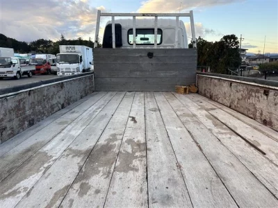 Toyota DYNA  с аукциона в Японии