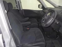 Nissan SERENA лот № 1063 оценка 3.5  с аукциона в Японии 2