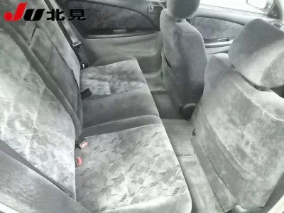 Toyota CALDINA  с аукциона в Японии