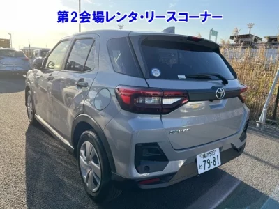 Toyota RAIZE  с аукциона в Японии