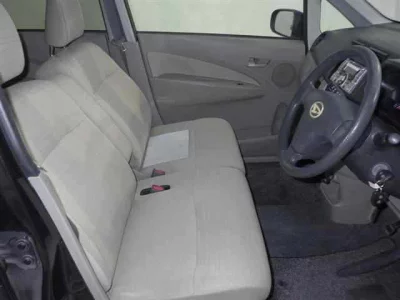 Daihatsu MOVE  с аукциона в Японии