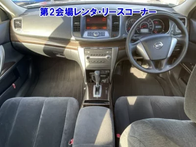 Nissan TEANA  с аукциона в Японии