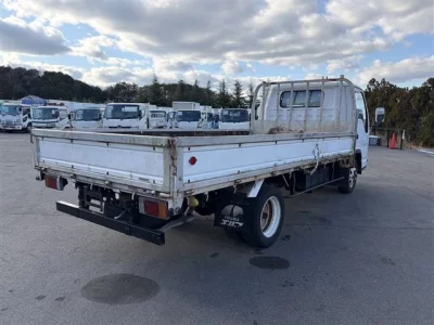 Isuzu ELF  с аукциона в Японии