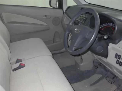 Daihatsu MOVE  с аукциона в Японии