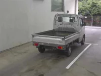 Suzuki CARRY TRUCK лот № 1083 оценка 3  с аукциона в Японии 4