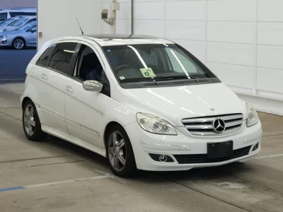 Mercedes-Benz B CLASS  с аукциона в Японии