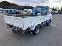 Toyota DYNA лот № 8034 оценка 3  с аукциона в Японии 1