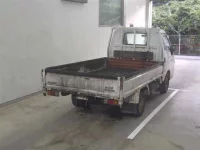 Mazda BONGO лот № 1089 оценка 3  с аукциона в Японии 4