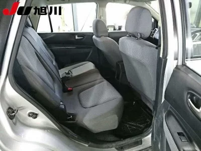 Nissan WINGROAD  с аукциона в Японии