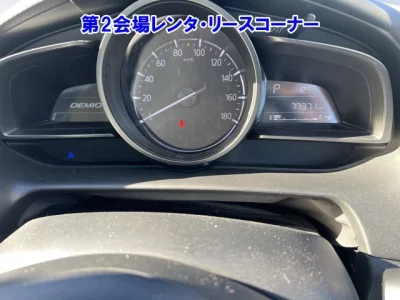 Mazda DEMIO  с аукциона в Японии