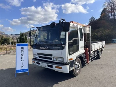Isuzu FORWARD  с аукциона в Японии