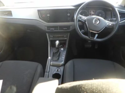 Volkswagen POLO  с аукциона в Японии