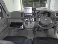 Suzuki EVERY WAGON лот № 1098 оценка R  с аукциона в Японии 5