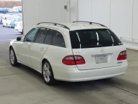 Mercedes-Benz E CLASS WAGON лот № 5058 оценка 3  с аукциона в Японии 1