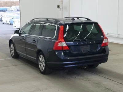 Volvo V70  с аукциона в Японии
