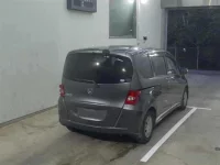 Honda FREED лот № 1103 оценка 3  с аукциона в Японии 4